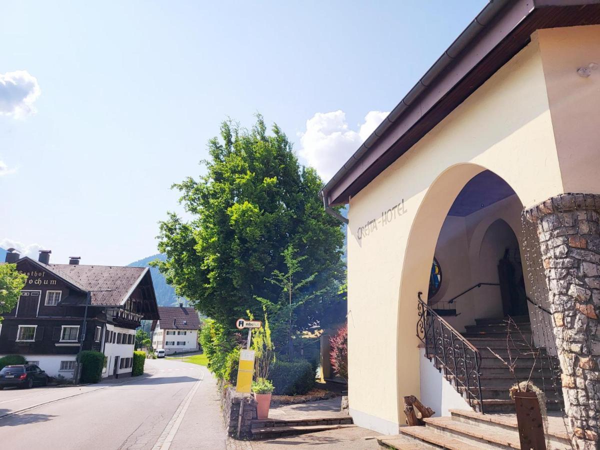 Wanderhotel Garni Cresta Schruns Ngoại thất bức ảnh