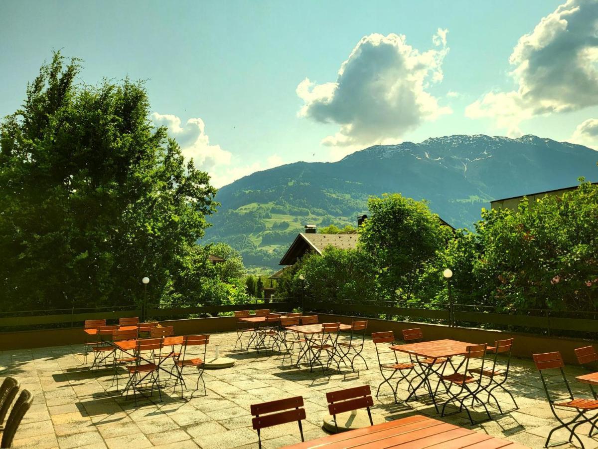 Wanderhotel Garni Cresta Schruns Ngoại thất bức ảnh
